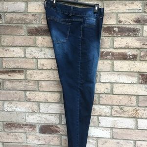 Plus Size 16 Women’s Denim Diva Skinny Jeans
